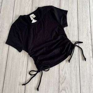 Sky and Sparrow Cinch Side Tee